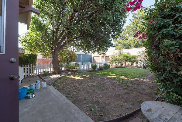 12139 garden 1