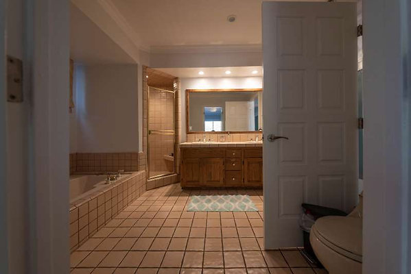 11324 bath 1