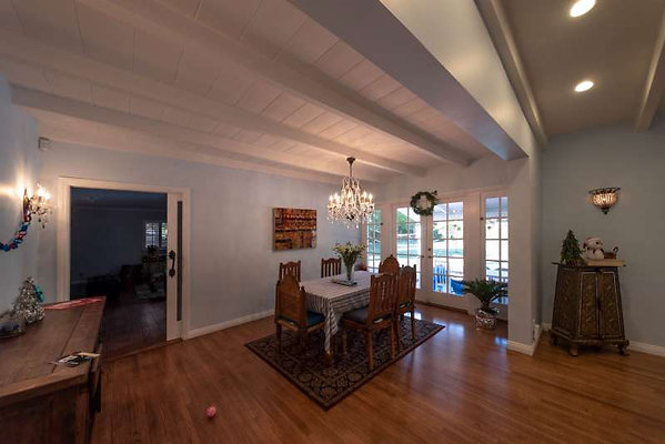 11324 dining 2