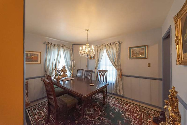 11536 dining 3
