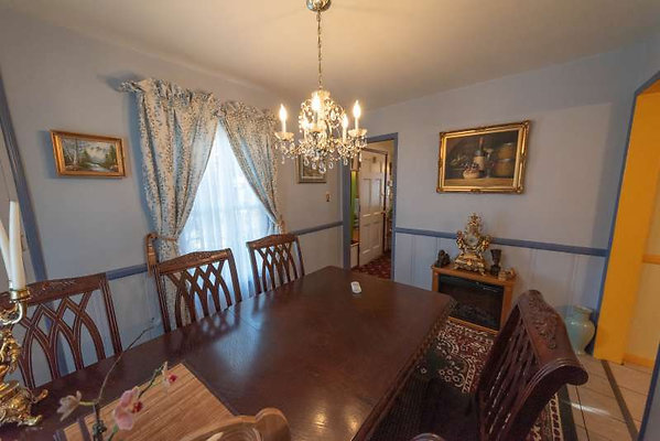 11536 dining 4