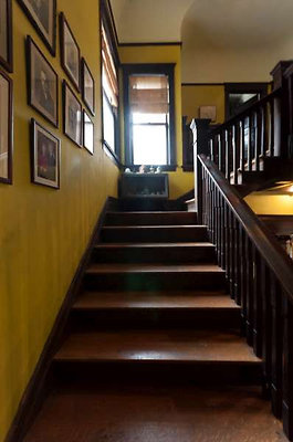 10087 stairs 2