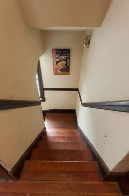 10087 stairs 6