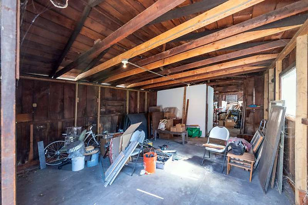 2717 garage 3
