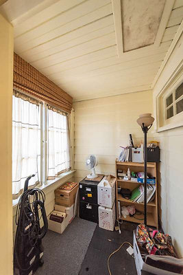 2717 closet 2