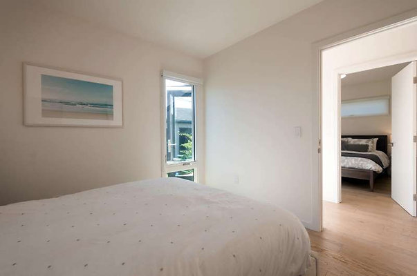 10748 bed 2