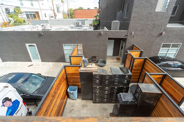 13048 balcony 8