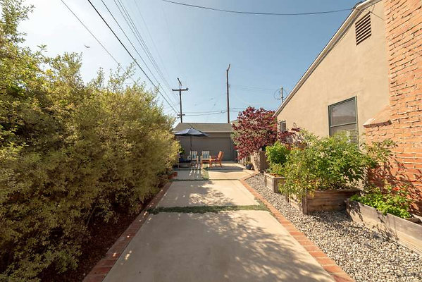 11611 drive 1