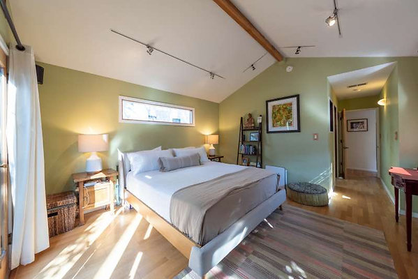 11611 bed 2
