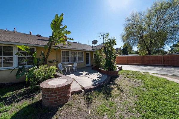 8461 patio 1