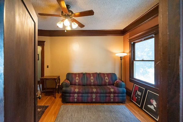 2718 den 3