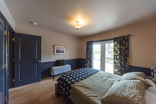 13737 bed 3