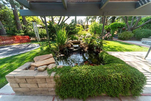 14061 patio 5