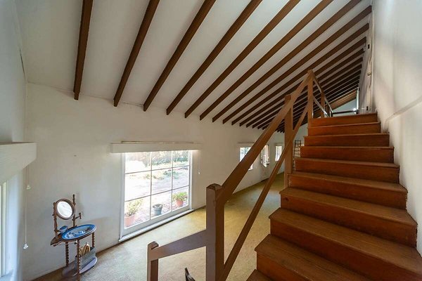 13950 stairs 1