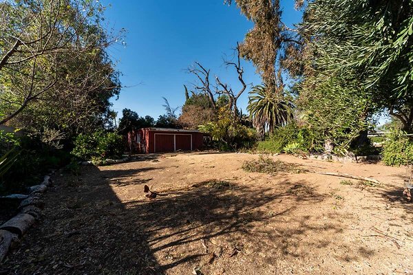 13950 garage 11