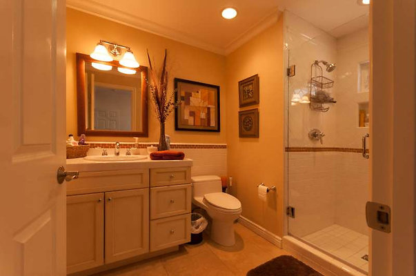 6878 bath 7