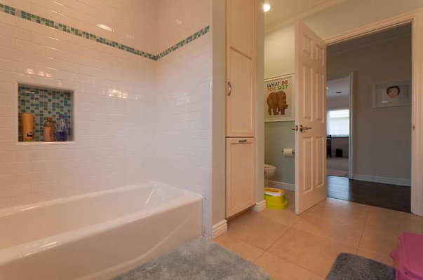 6878 bath 5