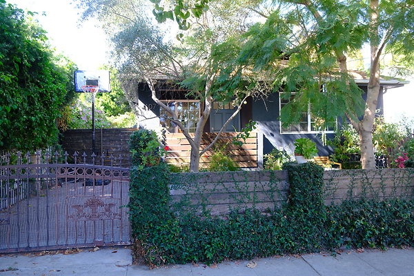 ASSOCIATE HOME-Shukla-Los Feliz-Cleared for our dates
