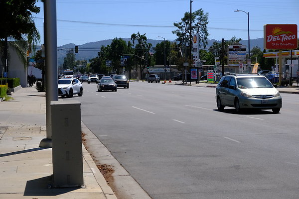 DRIVING GRID - Close to Birmingham High School-Van Nuys