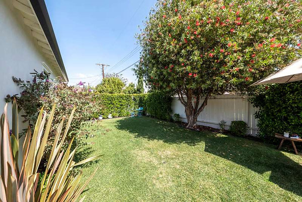 11725 garden 2