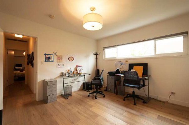 10475 office 3