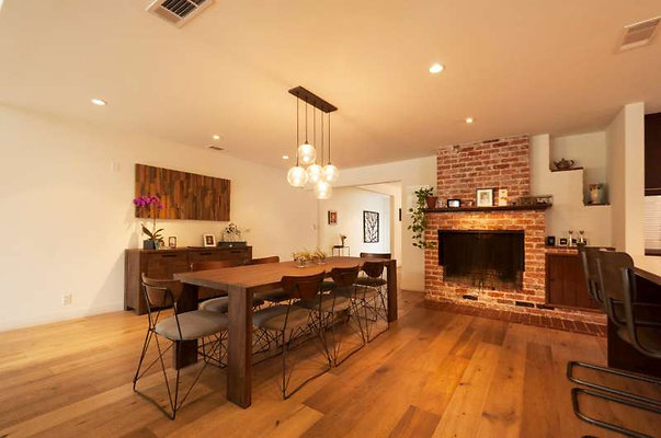 10475 dining 3