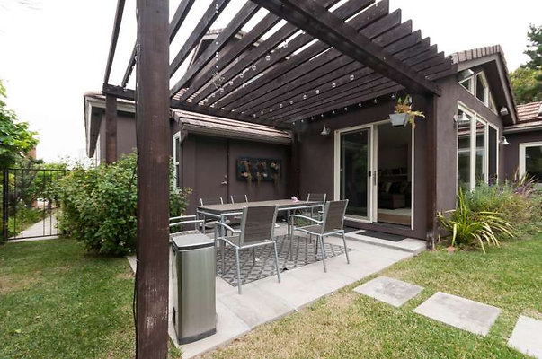 10475 patio 3