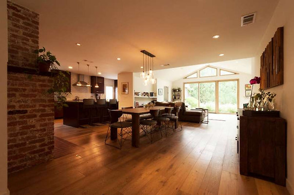 10475 dining 2