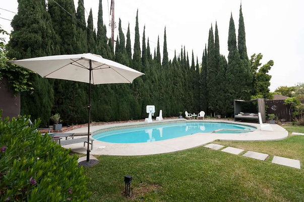 10475 pool 5
