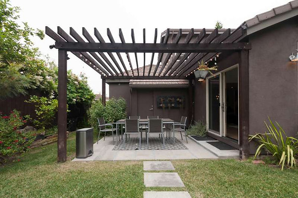 10475 patio 4