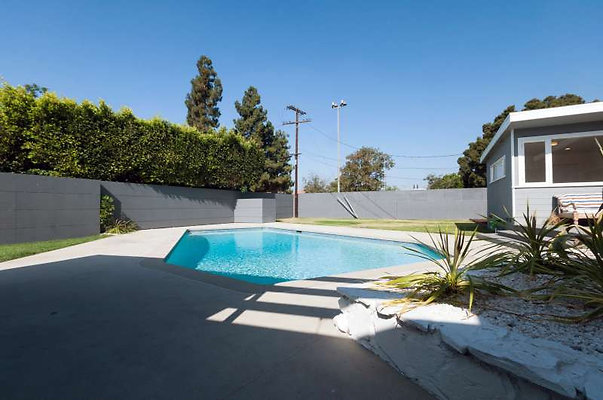 10661 pool 6
