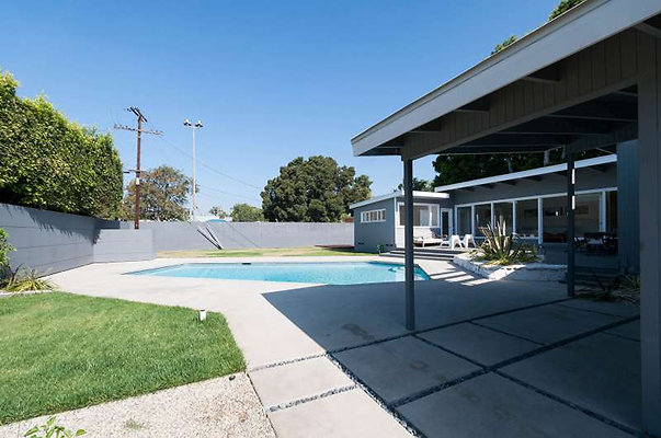 10661 pool 5